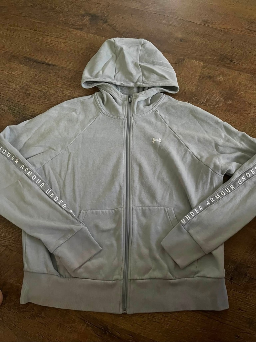 Under Armour Light Gray Women's Hooded Zip Jacket